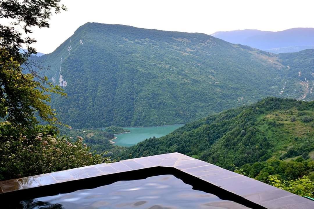 Guest House Lailashi Surmushi Dış mekan fotoğraf