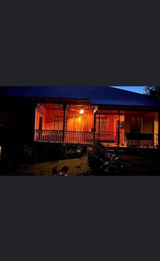 Guest House Lailashi Surmushi Dış mekan fotoğraf