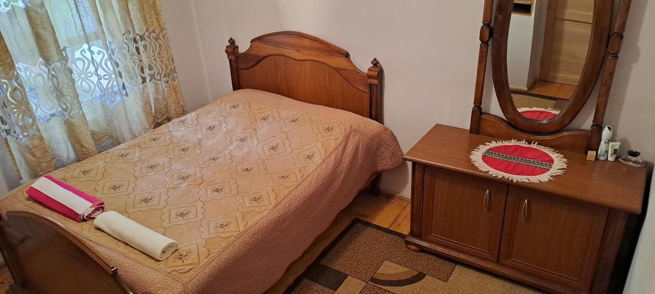 Guest House Lailashi Surmushi Dış mekan fotoğraf